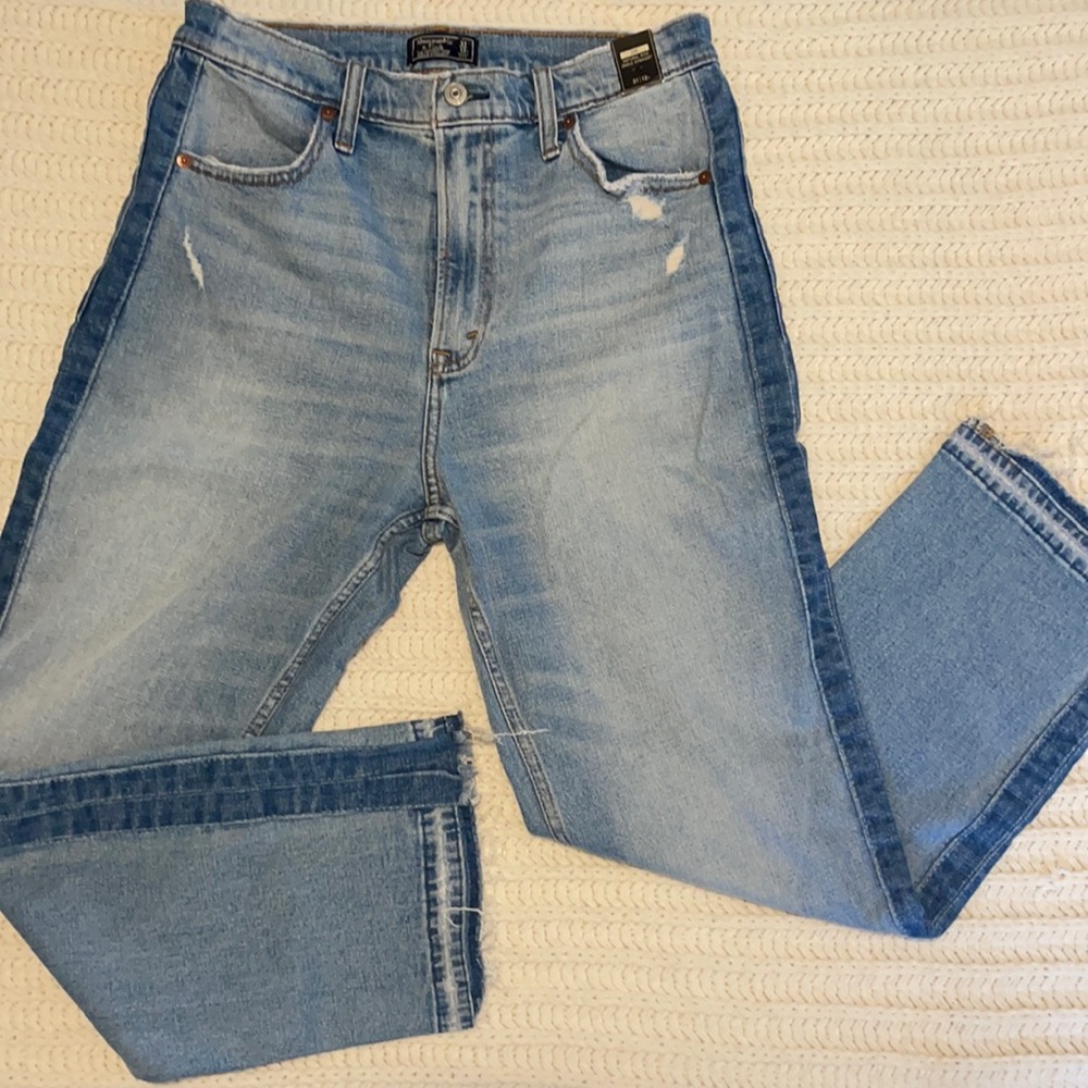 Abercrombie & Fitch Zoe Jeans NWT